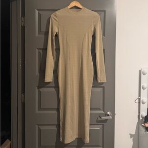 Kittenish Long Sleeve Tan Dress Xs